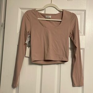 Babaton contour cropped long sleeve top -sz medium